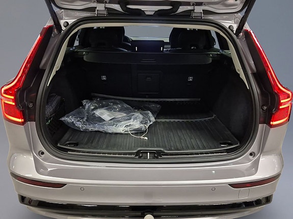Volvo V60 9 of 13