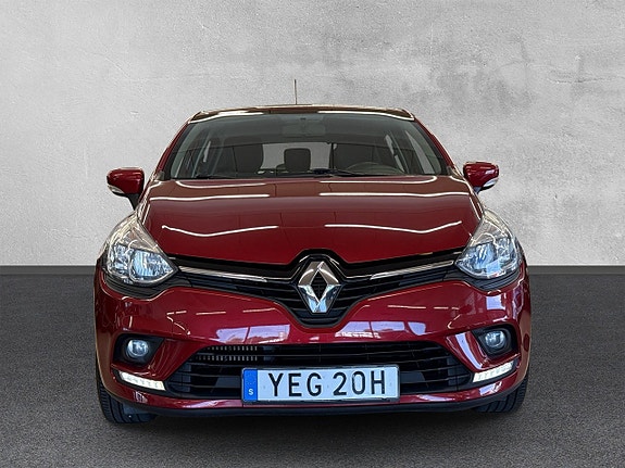 Renault Clio 8 of 26