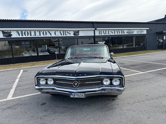 Buick Wildcat 2 of 18