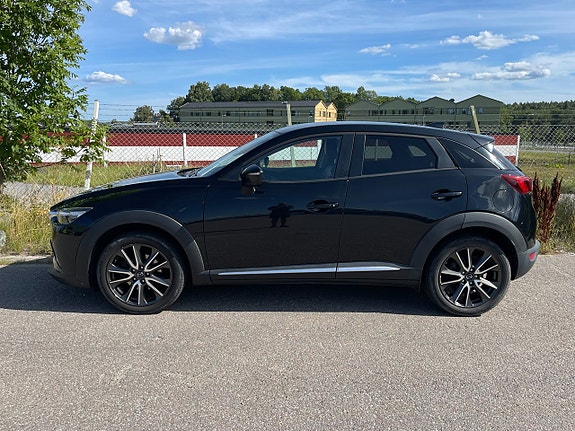 Mazda CX-3 2 of 16