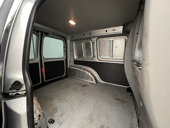 Volkswagen Caddy 14 of 28