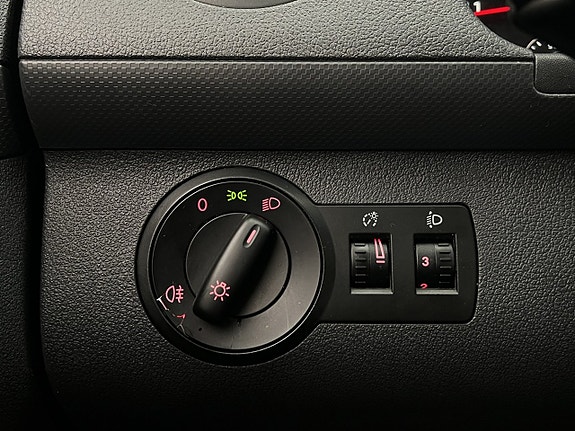 Volkswagen Caddy 15 of 28