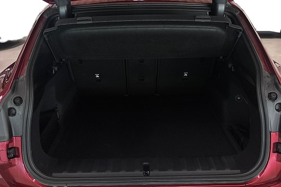 BMW iX2 9 of 17