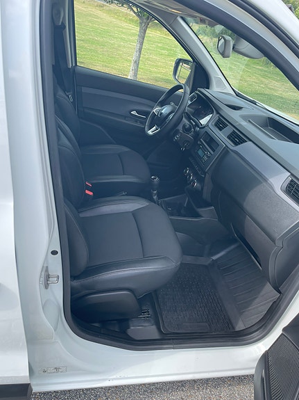Renault Kangoo Express 7 of 10