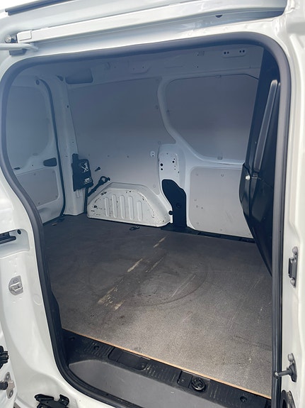 Renault Kangoo Express 9 of 10