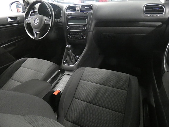 Volkswagen Golf VI 13 of 16