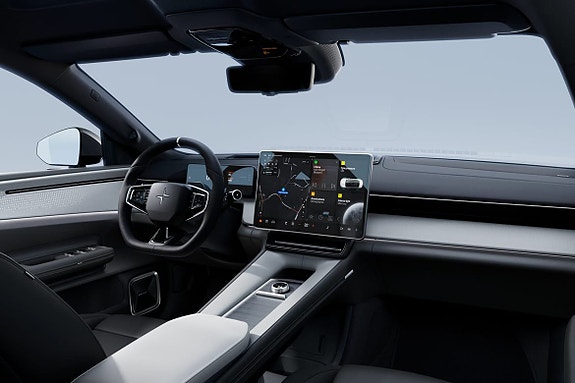 Polestar 4 9 of 16