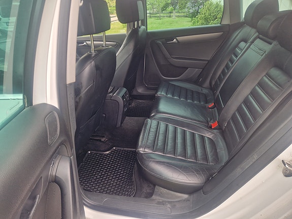 Volkswagen Passat 8 of 9