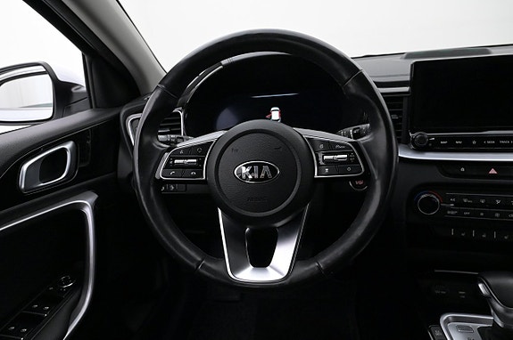 Kia XCeed 7 of 27
