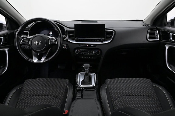 Kia XCeed 6 of 27