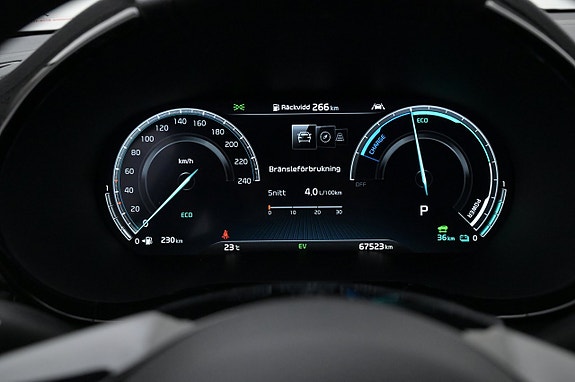 Kia XCeed 8 of 27