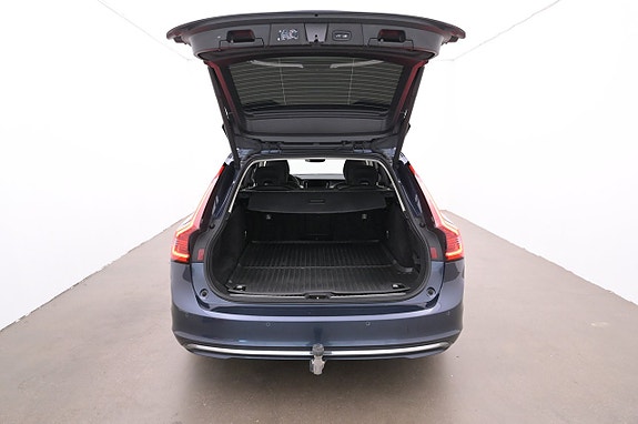 Volvo V90 23 of 27