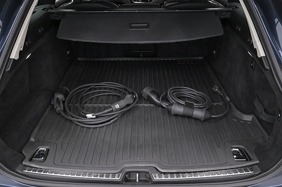 Volvo V90 25 of 27