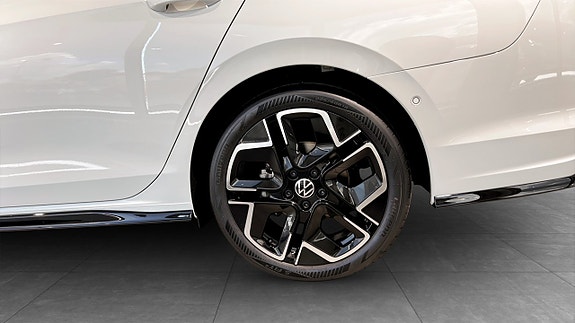 Volkswagen Golf I 6 of 13