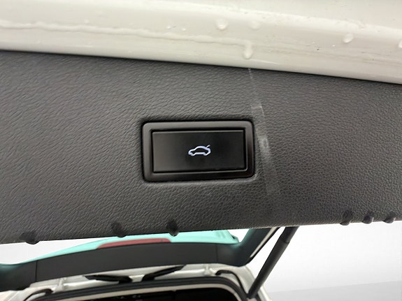 Volkswagen Tiguan 10 of 30