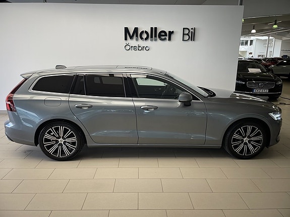Volvo V60 4 of 22