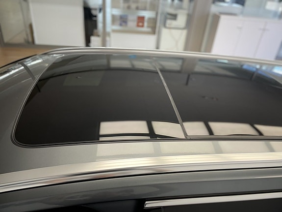 Volvo V60 14 of 22