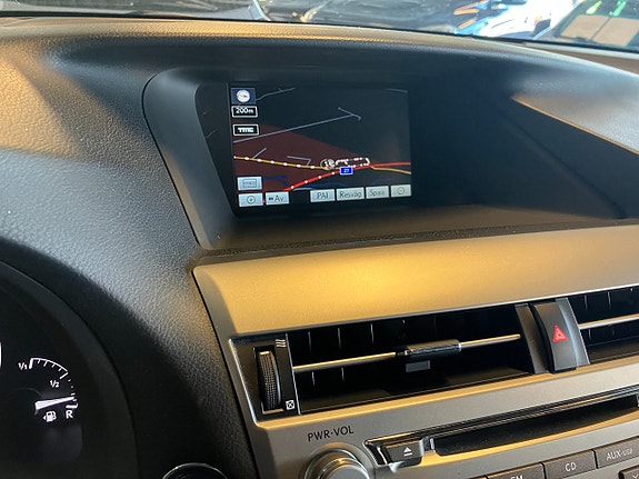 Lexus RX450h 26 of 27