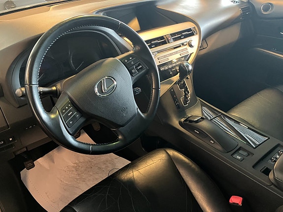 Lexus RX450h 23 of 27