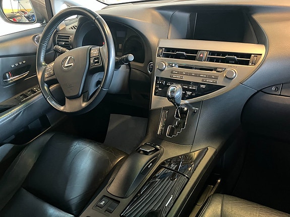 Lexus RX450h 18 of 27
