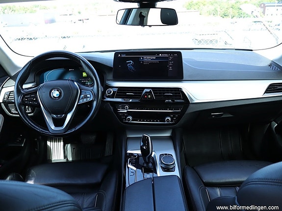 BMW 530e 7 of 27