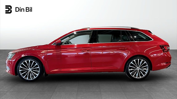 Skoda Superb 4 of 16