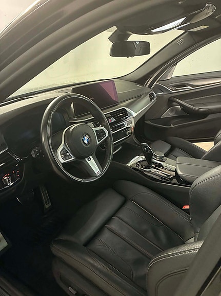 BMW 520d 8 of 12