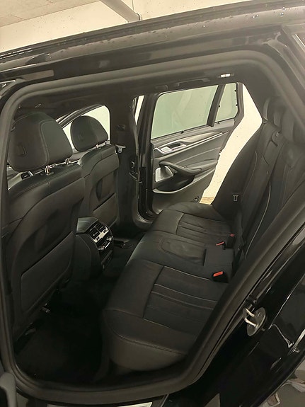 BMW 520d 11 of 12