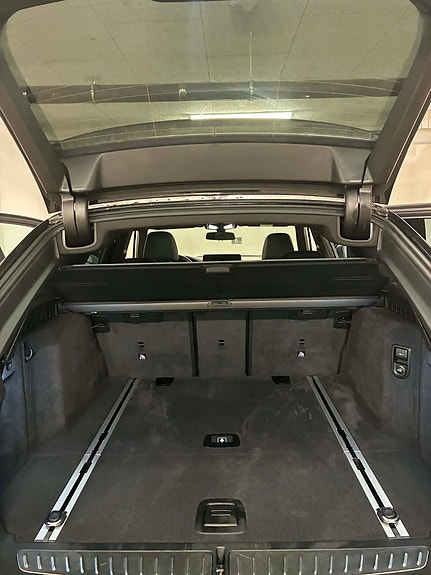 BMW 520d 10 of 12