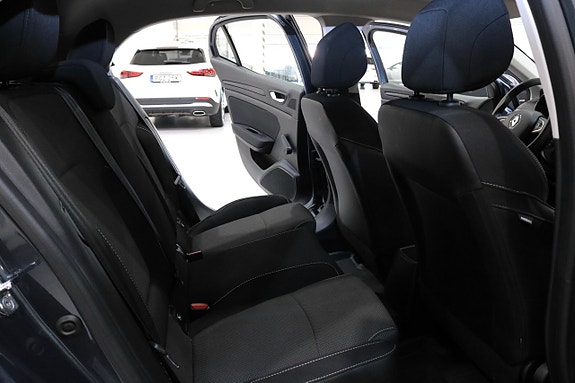 Renault Megane 15 of 23