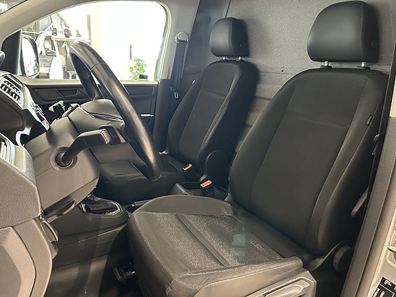 Volkswagen Caddy Maxi 13 of 21