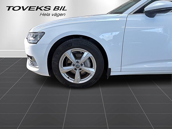 Audi A6 9 of 27
