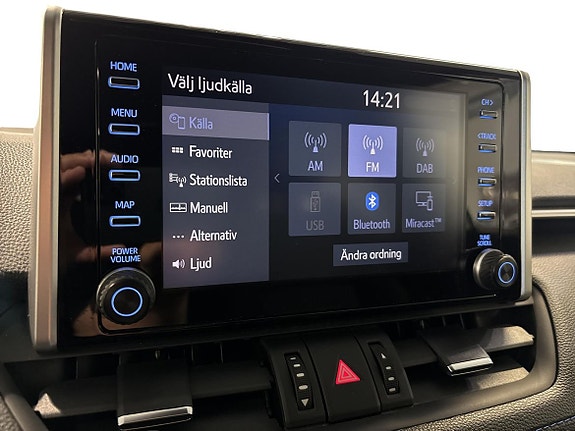 Toyota RAV4 15 of 18
