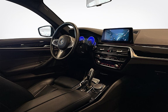 BMW 530d 9 of 18