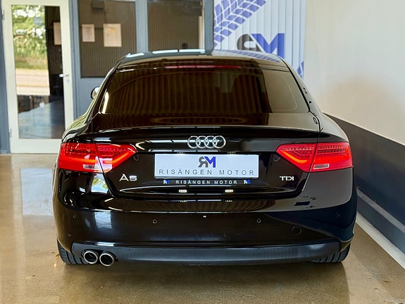 Audi A5 5 of 17