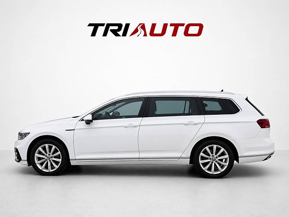 Volkswagen Passat 3 of 10