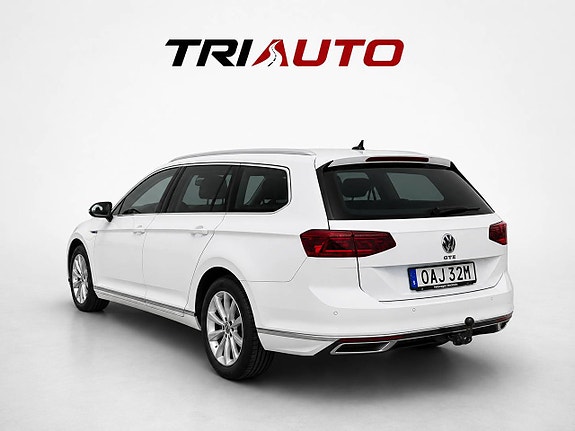 Volkswagen Passat 4 of 10