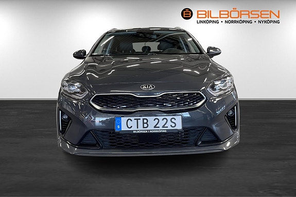 Kia Ceed 2 of 15