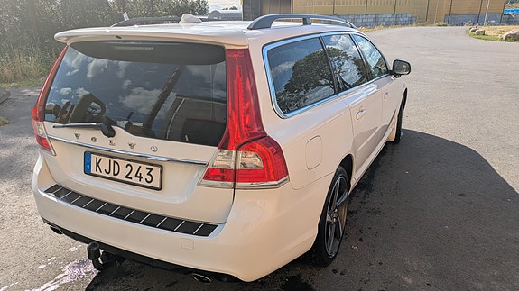 Volvo V70 4 of 4
