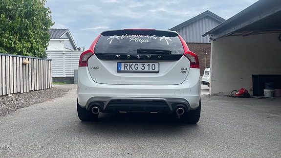 Volvo V60 4 of 10
