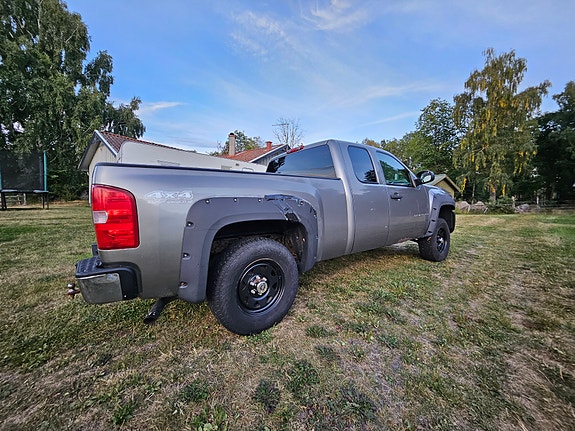 Chevrolet Silverado 1500 4 of 8
