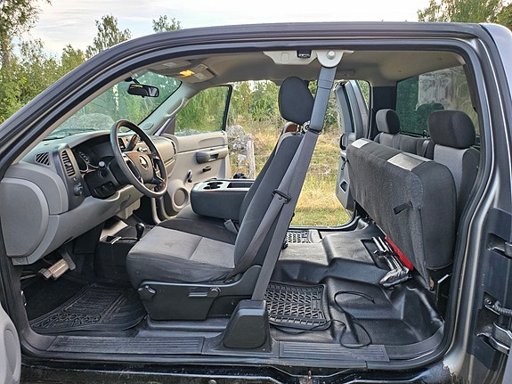 Chevrolet Silverado 1500 7 of 8
