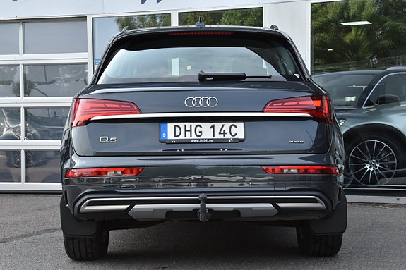 Audi Q5 7 of 29
