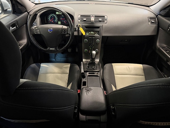 Volvo V50 17 of 19