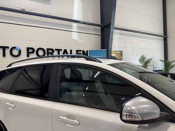 Volvo V50 5 of 19