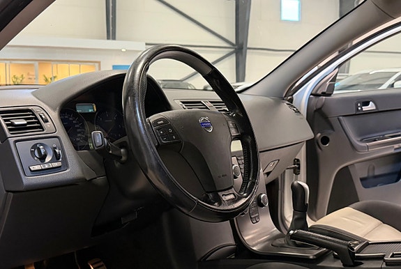 Volvo V50 15 of 19