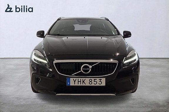 Volvo V40 Cross Country 5 of 23