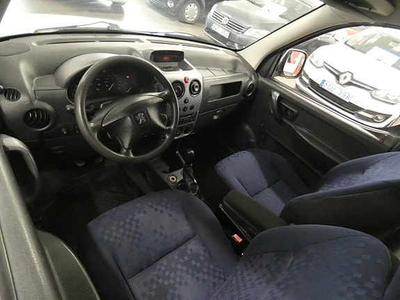 Peugeot Partner 7 of 14