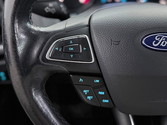 Ford Focus 22 of 27