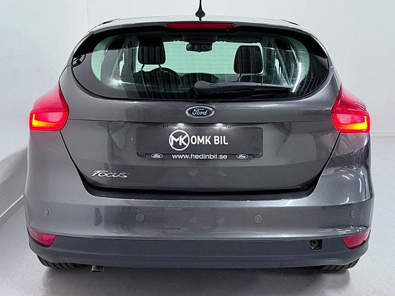 Ford Focus 9 of 27